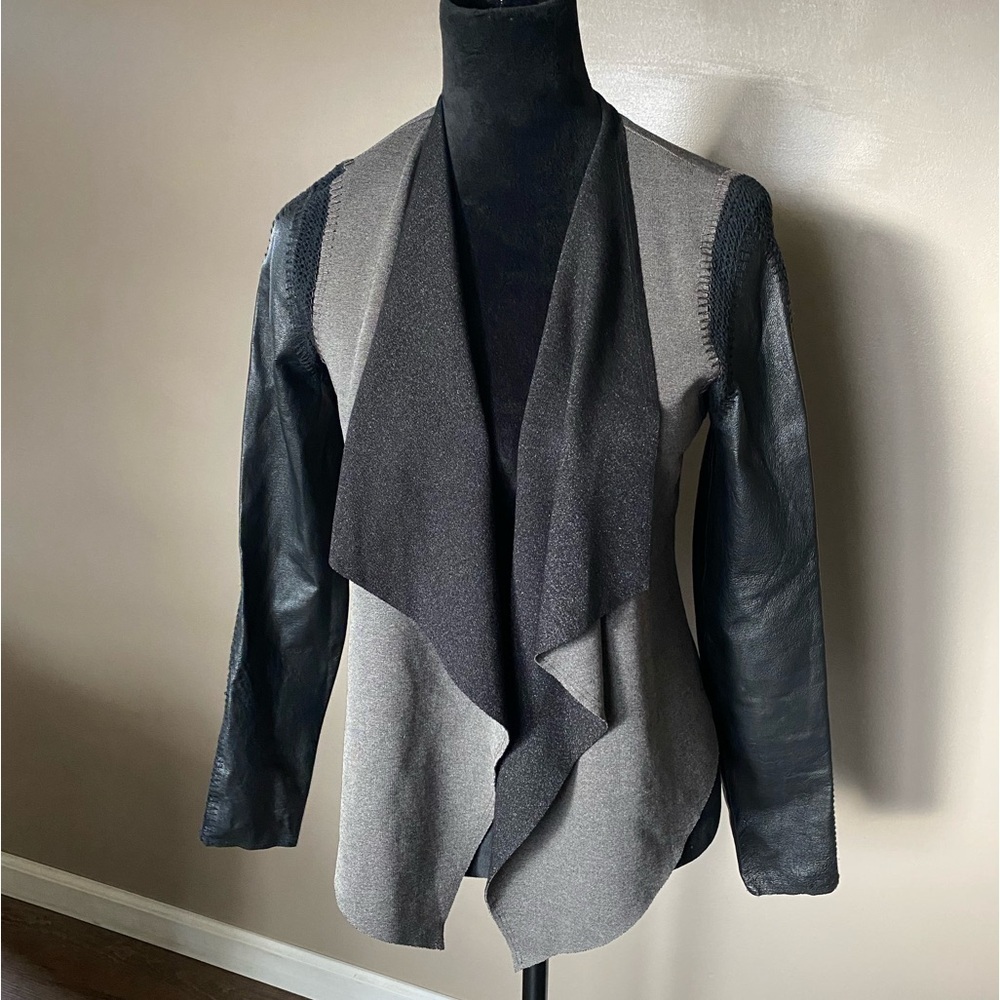 STELLA & JAMIE Rio open jacket waterfall cut leather crochet accents sz S EUC